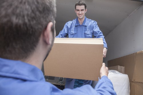 Removal truck hire for local moves in Earls Court