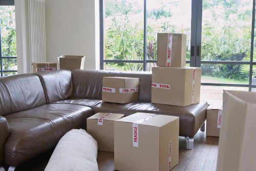 Local removals team planning access in Earls Court